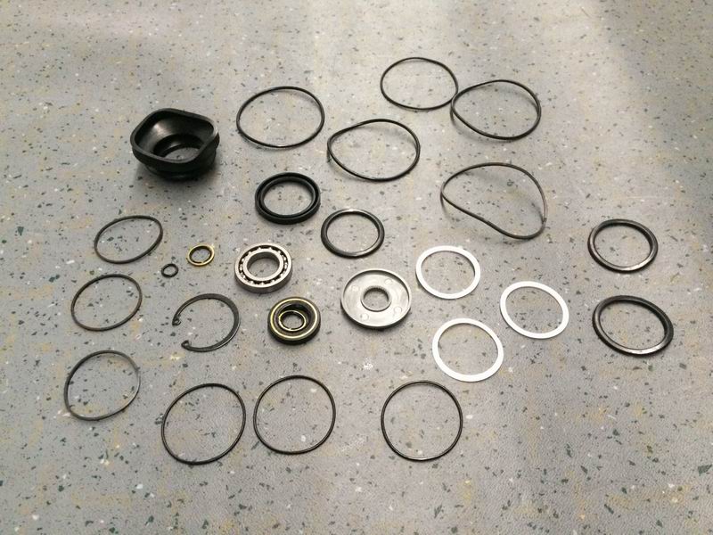 Steering device repair kit; 23 pieces included-1