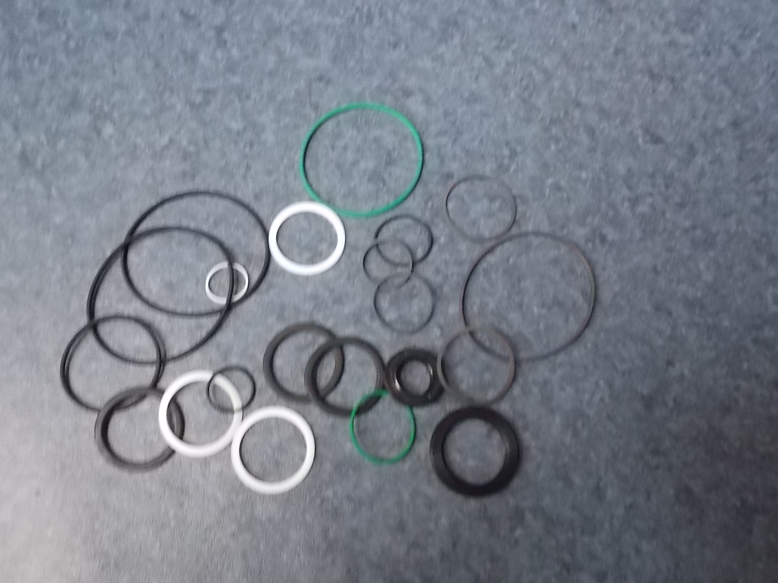 Steering device repair kit