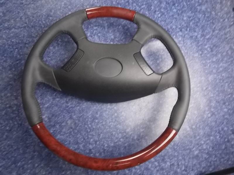 Steering wheel assembly, φ480, genuine leather, conventional buttons-1