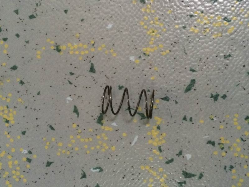 Кнопка пружина