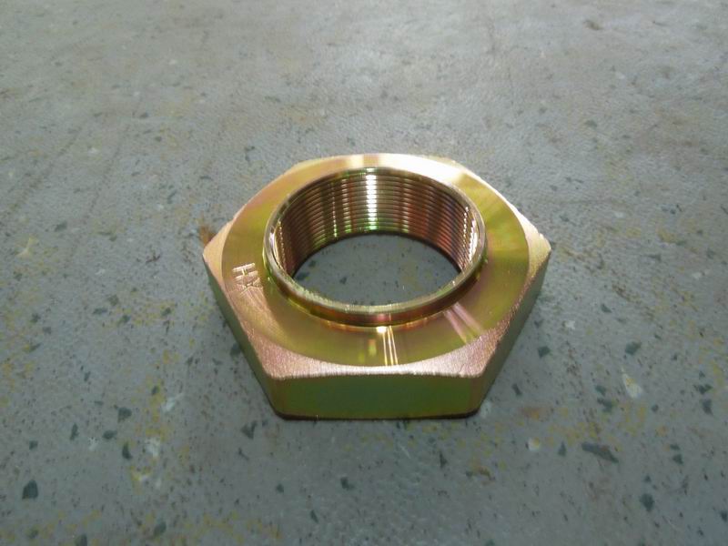 Steering shaft nut