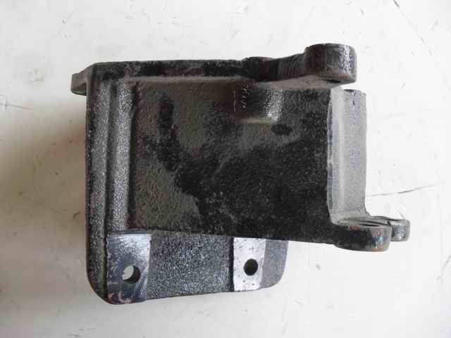 Рулевой кронштейн-2