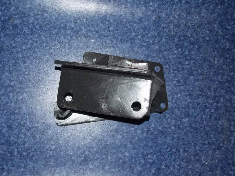 Steering bracket