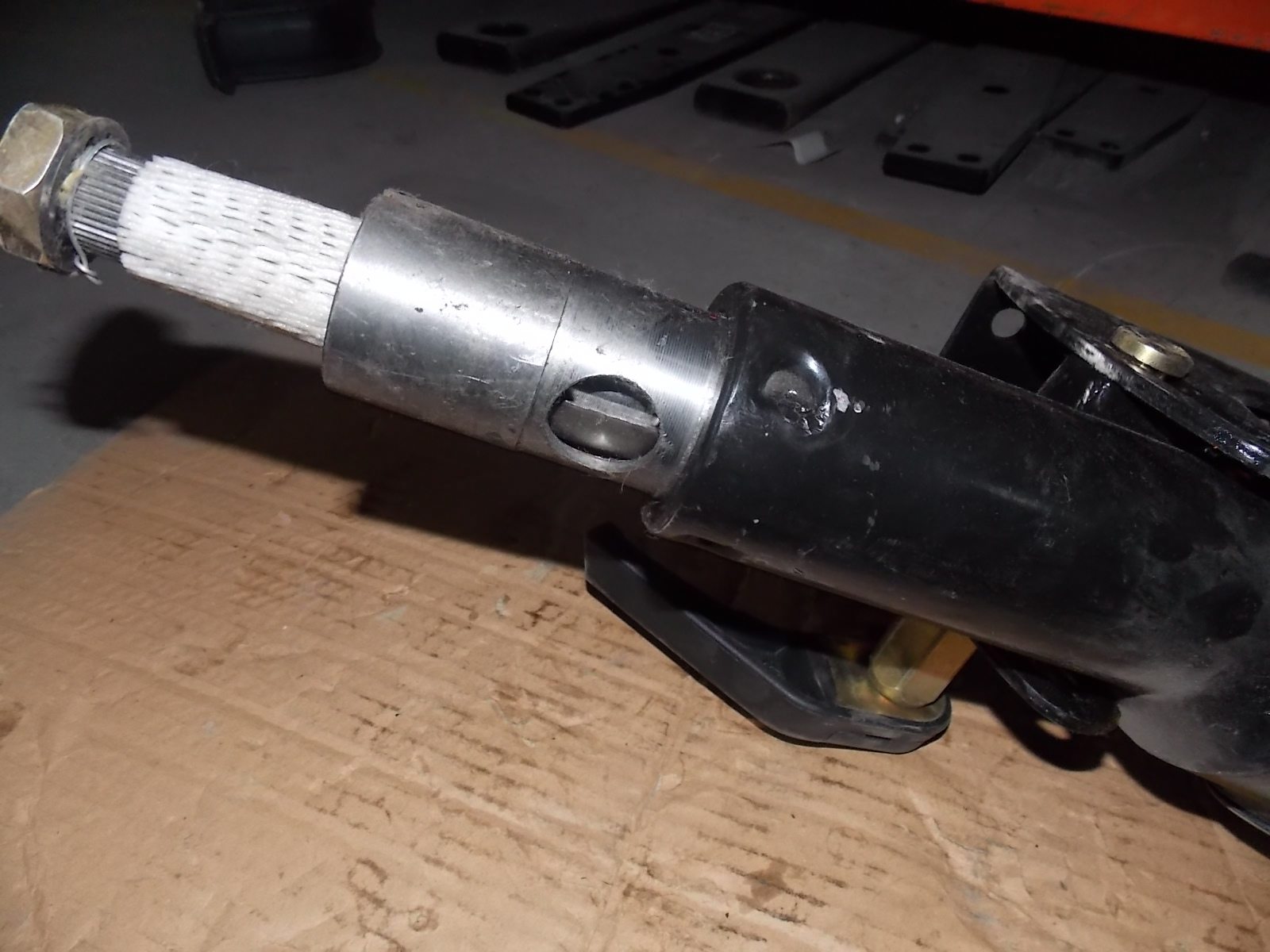 Steering column (Kesbaul 1*79 teeth)-3