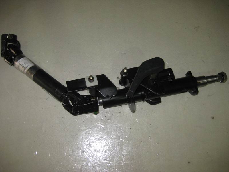 Steering drive shaft bracket