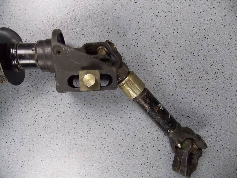 Рулевой вал и колонка в сборе-3