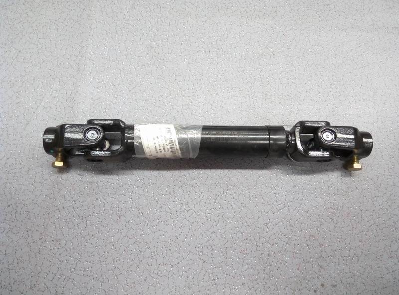 Steering transmission lower shaft