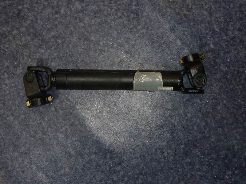 Steering column lower shaft-1