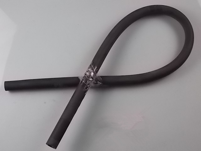 D Oil pump oil inlet hose