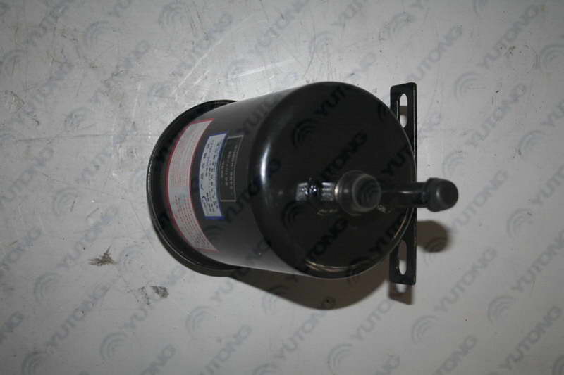 D Power steering oil tank-1