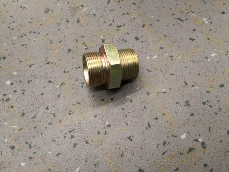 Clutch type through connector (end M26*1.5 card M27*1.5)