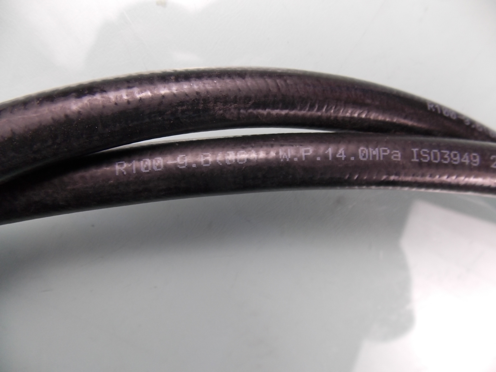 D High pressure oil pipe assembly-2