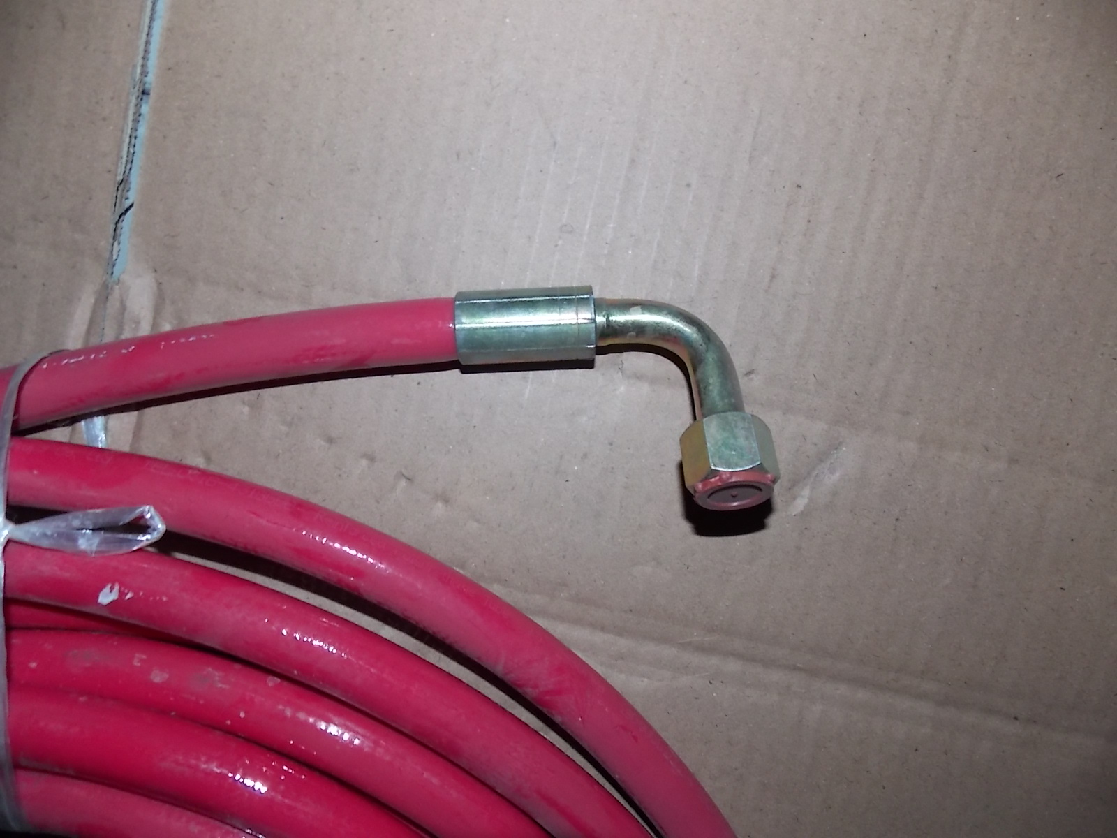 Polyurethane reinforced hose (SW, L=13900)-1
