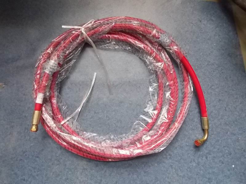 D Polyurethane reinforced hose (high pressure) L=9m (M18*1.5)