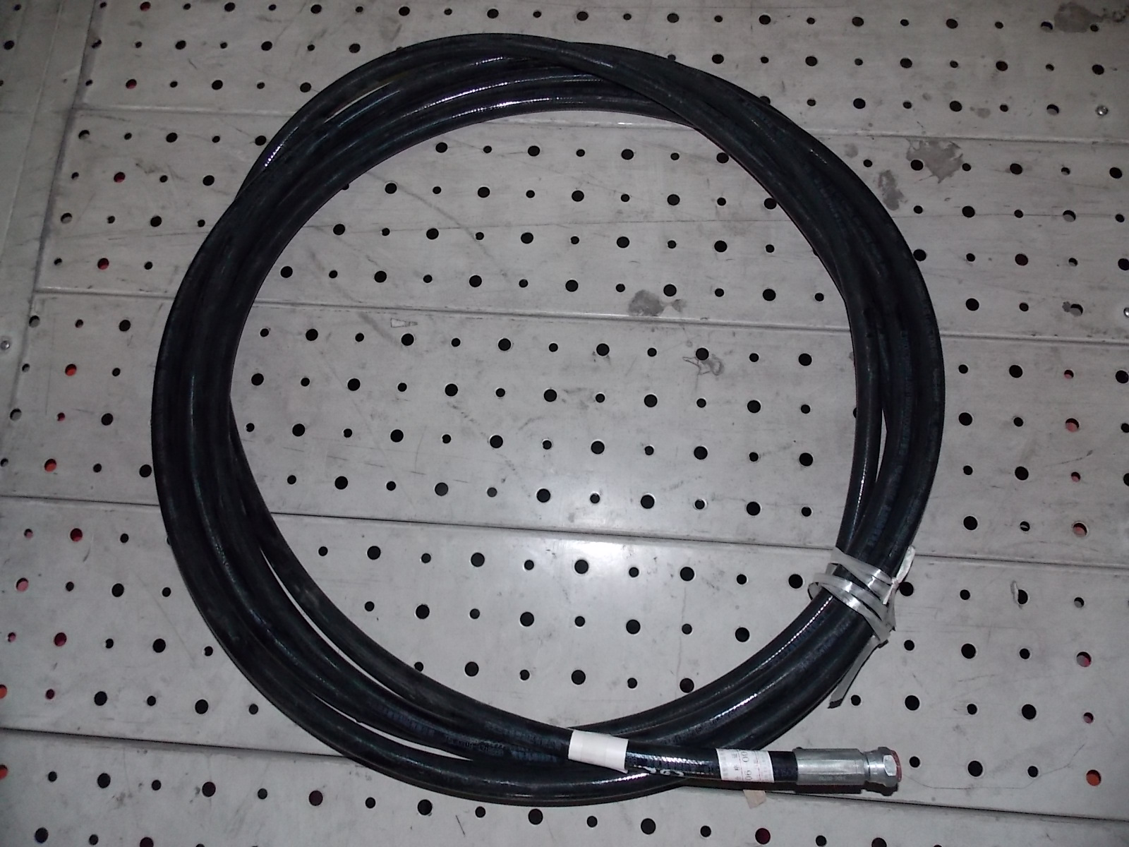 D Polyurethane reinforced hose (low pressure) L=9.6m (M18*1.5)