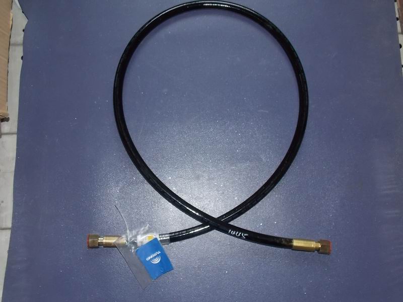 Polyurethane reinforced hose (DZ, L=1800)-1