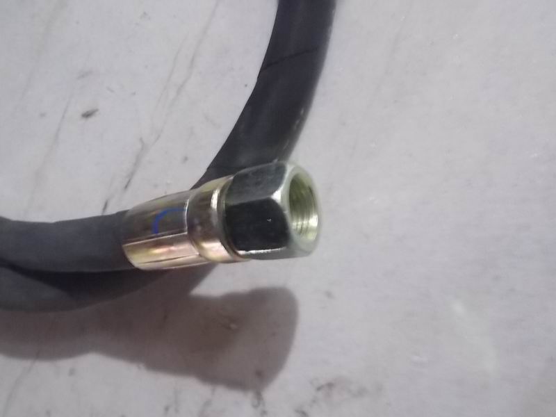 Steerer oil inlet hose assembly-1