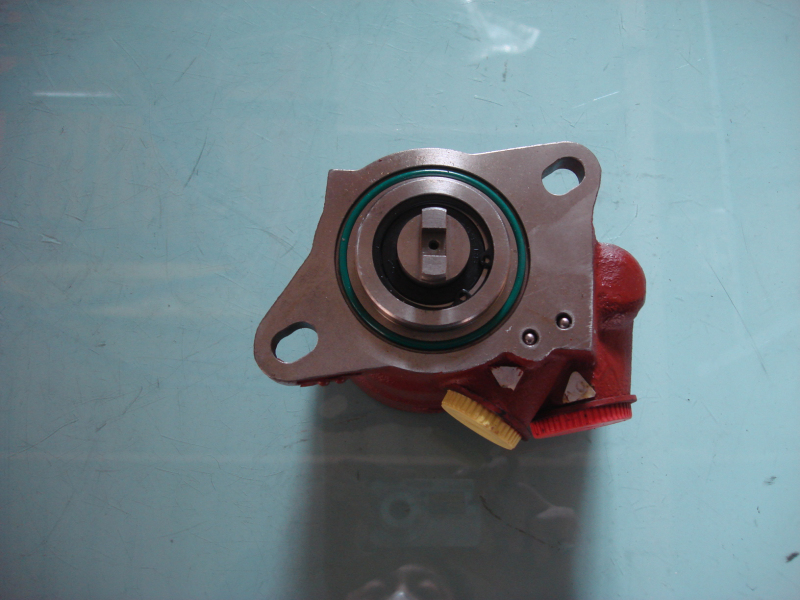 Steering oil pump