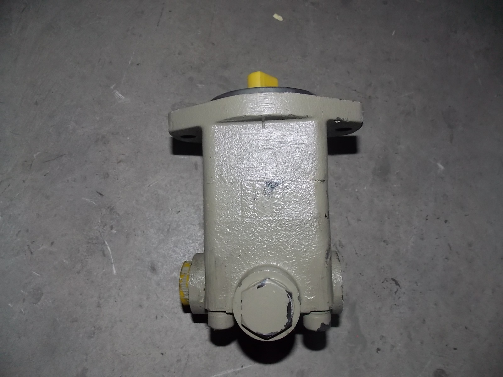 Steering oil pump-2