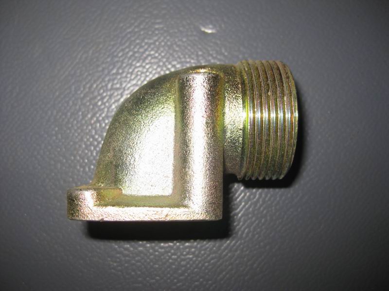 D Hydraulic pump connector; MAN-3
