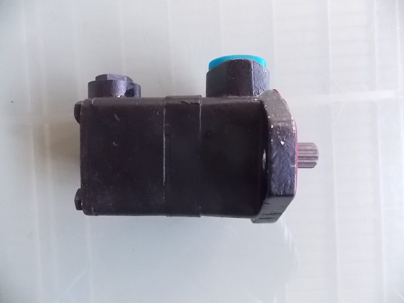 Масляный насос рулевого управления-1