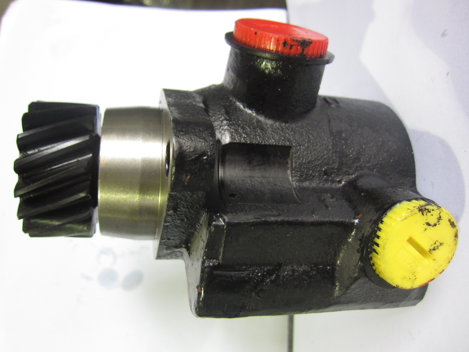 Steering oil pump (Weichai WP10)-1
