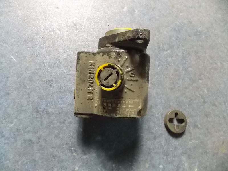 Steering oil pump-1