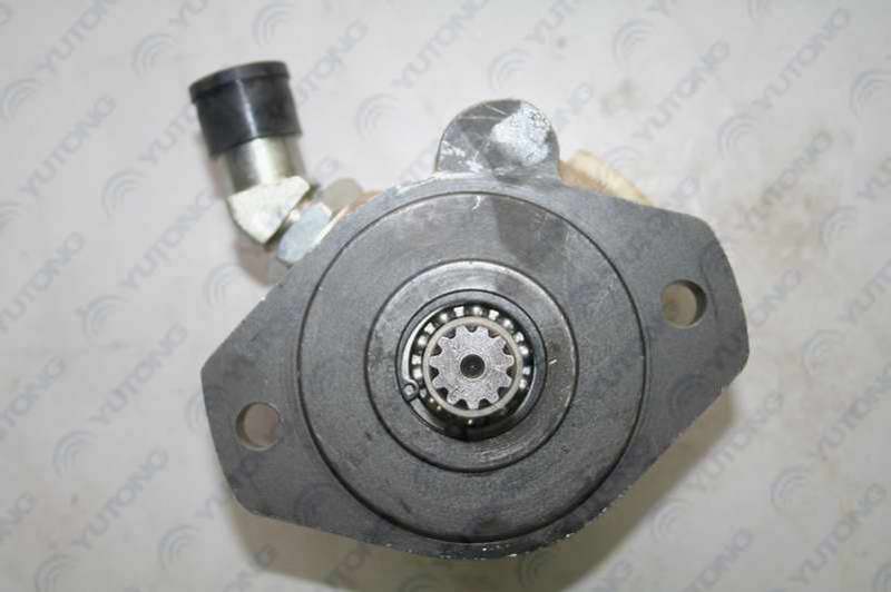 Steering oil pump (ISDE185 41)-1