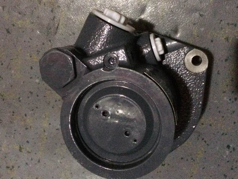 Steering oil pump-1