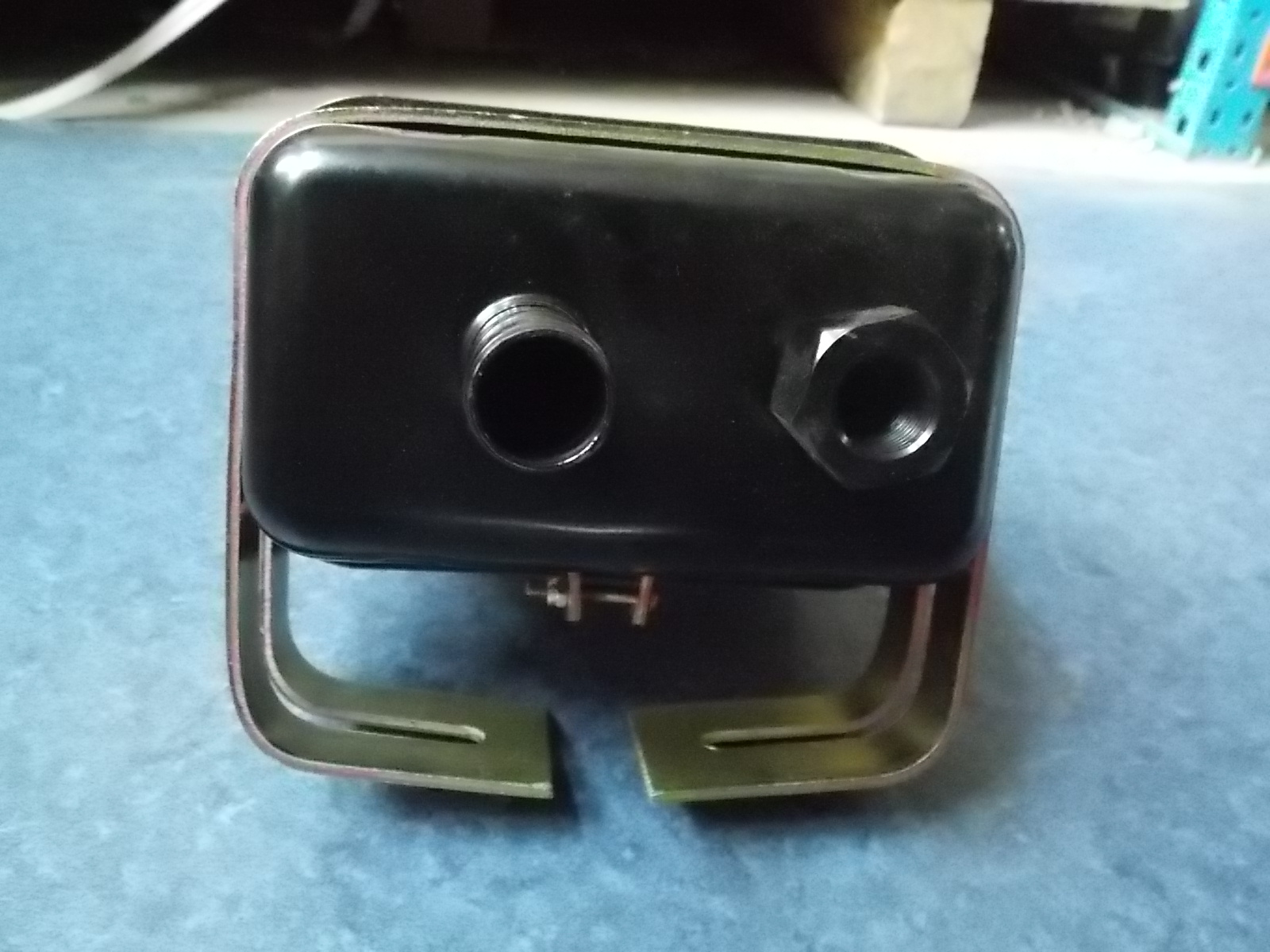 Бачок рулевого управления в сборе-1