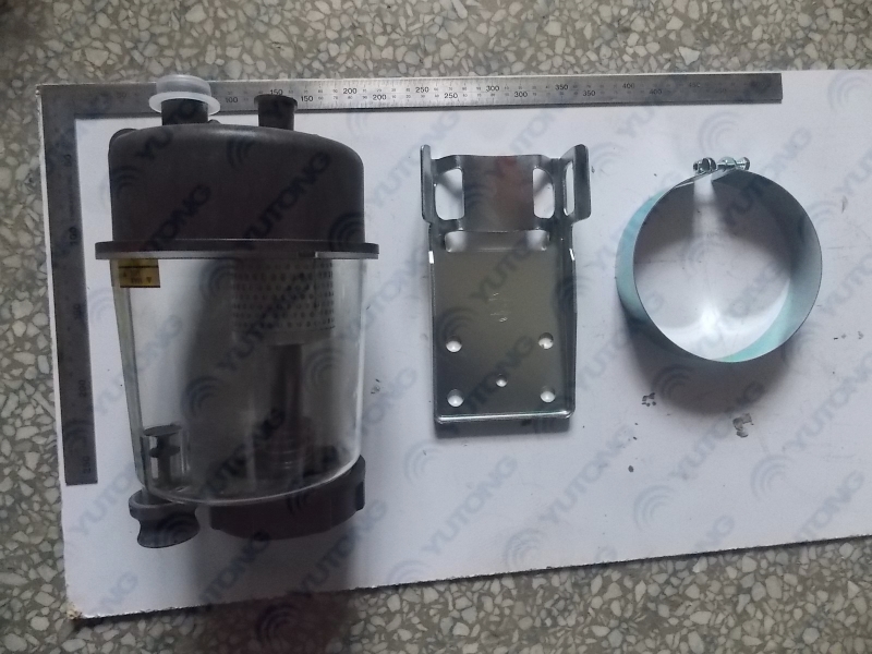 Steering oil tank, plastic, 2000ml, without sensor