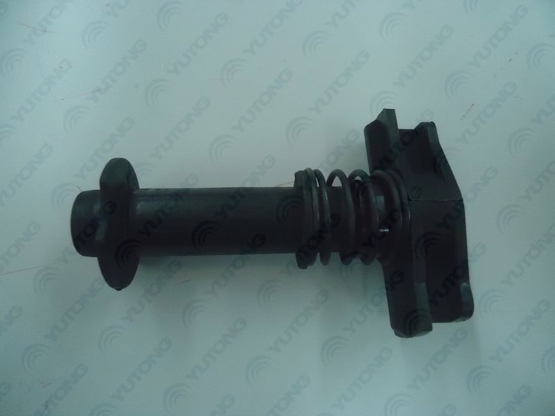 Steering tank filter cartridge handle