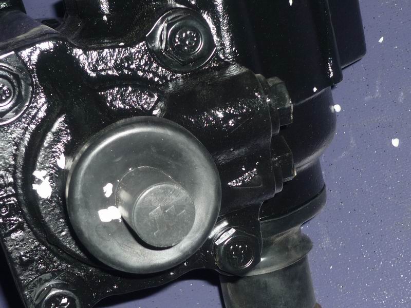 Steering assembly, E03