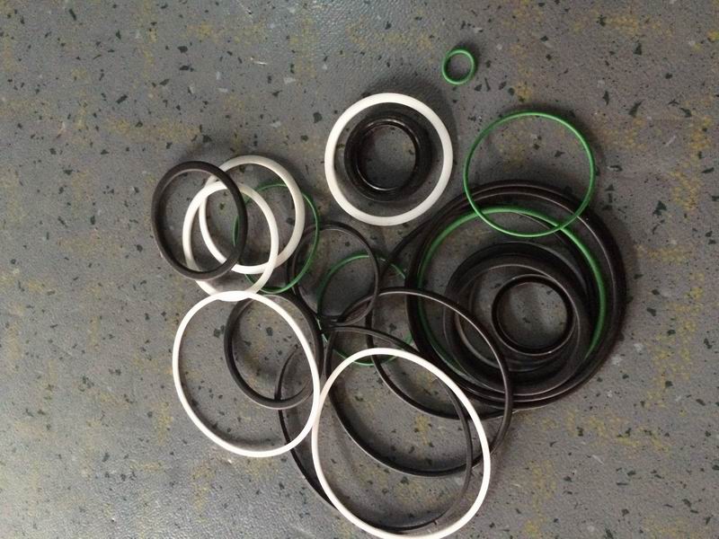 Ремкомплект рулевого устройства; содержит 25 куски