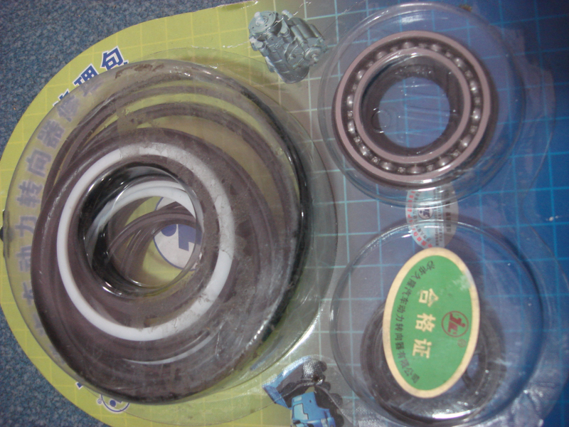Steering device repair kit; 23 pieces included-1