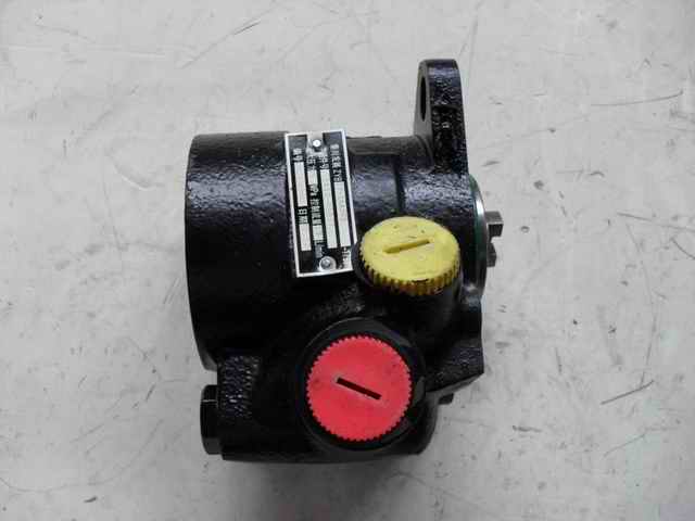 Масляный насос рулевого управления-1