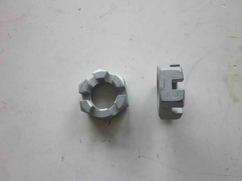 D Hexagonal slotted nut M30*1.5