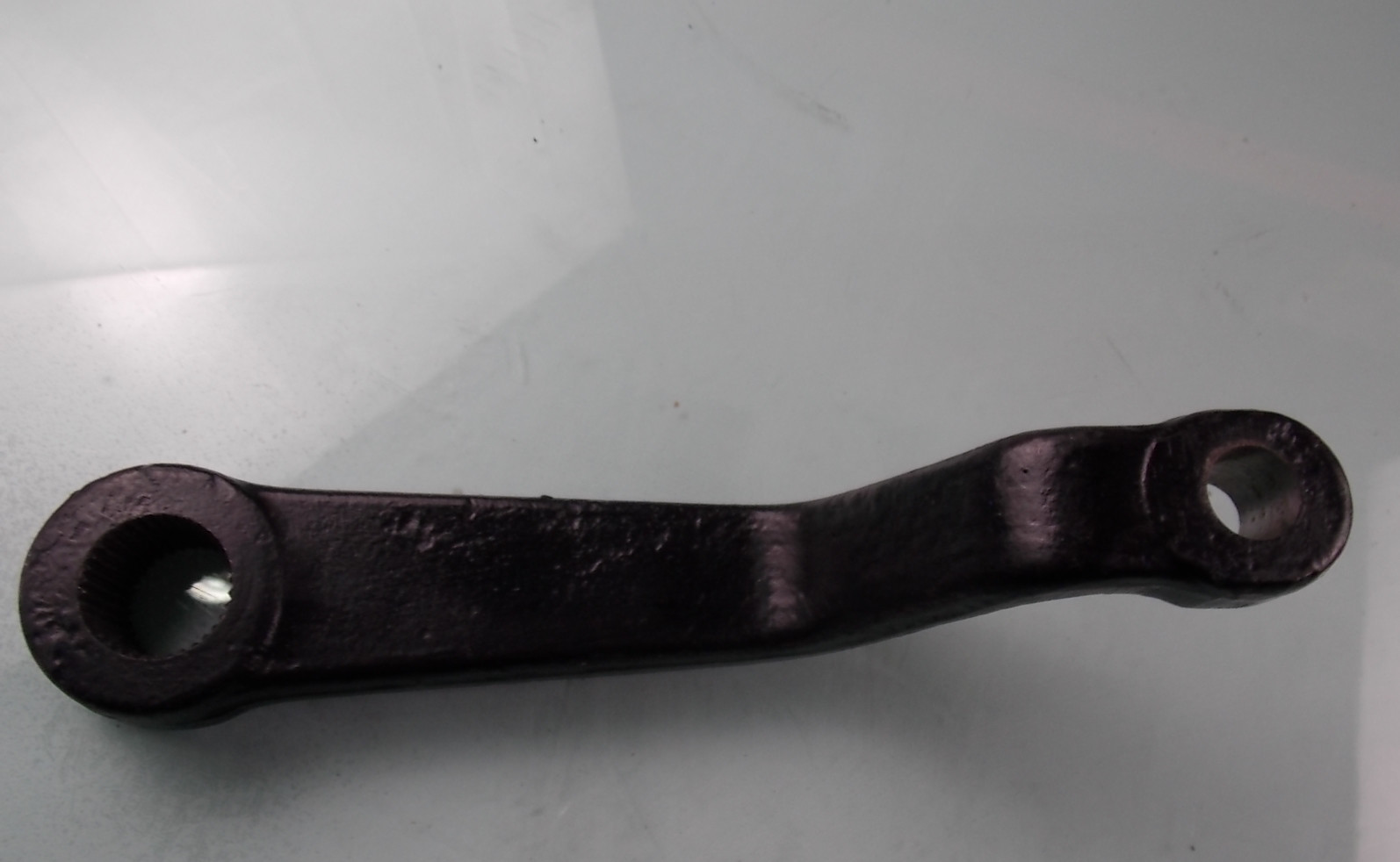 Поворотный рычаг вниз