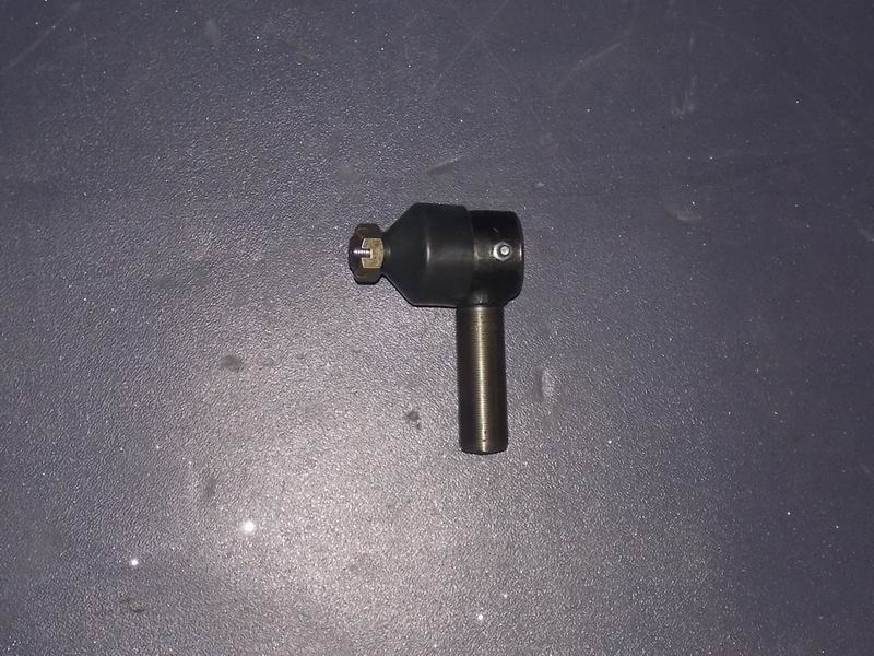 Straight pull rod ball head-right rotation