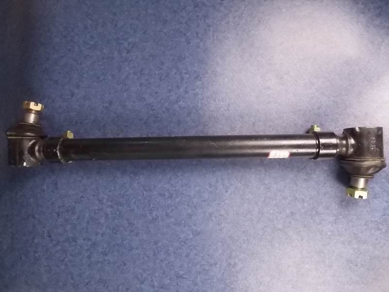 Front section longitudinal pull rod