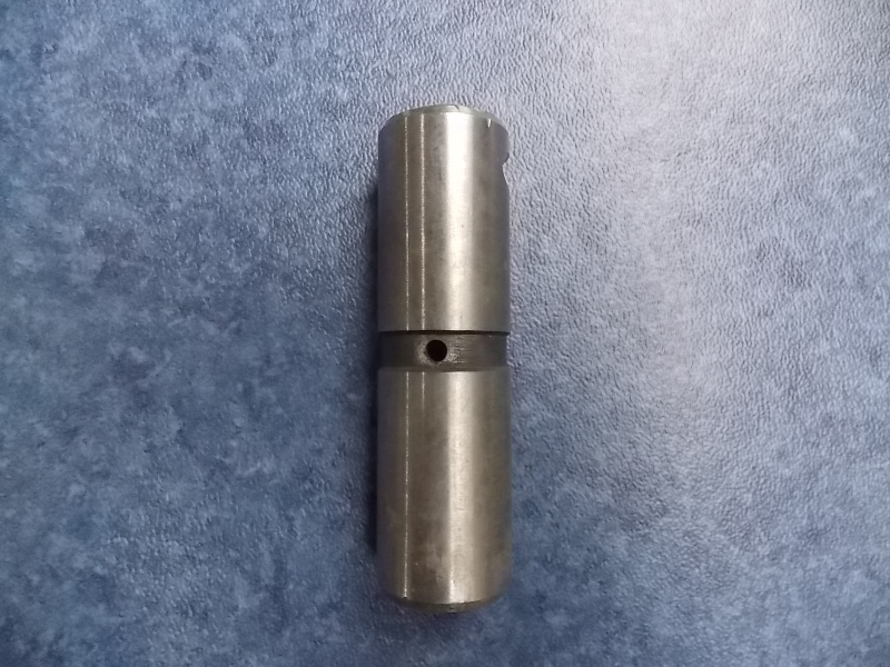 Средний вал коромысел