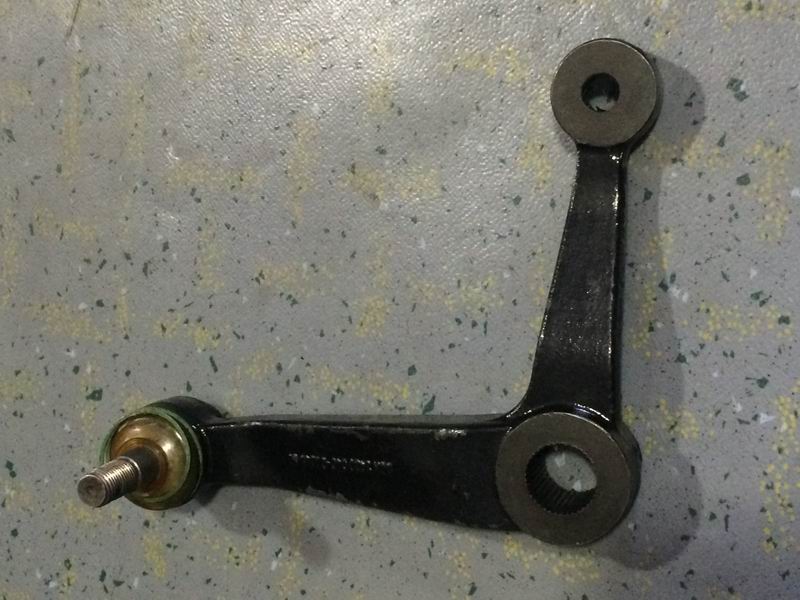 Right-turn arm assembly
