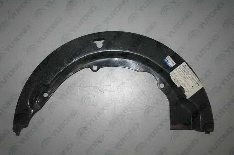 Brake dust cover-top right