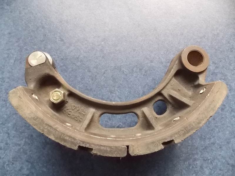Front brake shoe iron-1