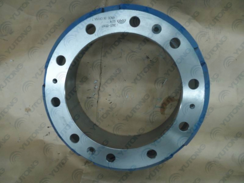 Передний тормозной барабан; внутренний круг 400 ; максимальный внешний круг 456 ; общая высота 248 .5