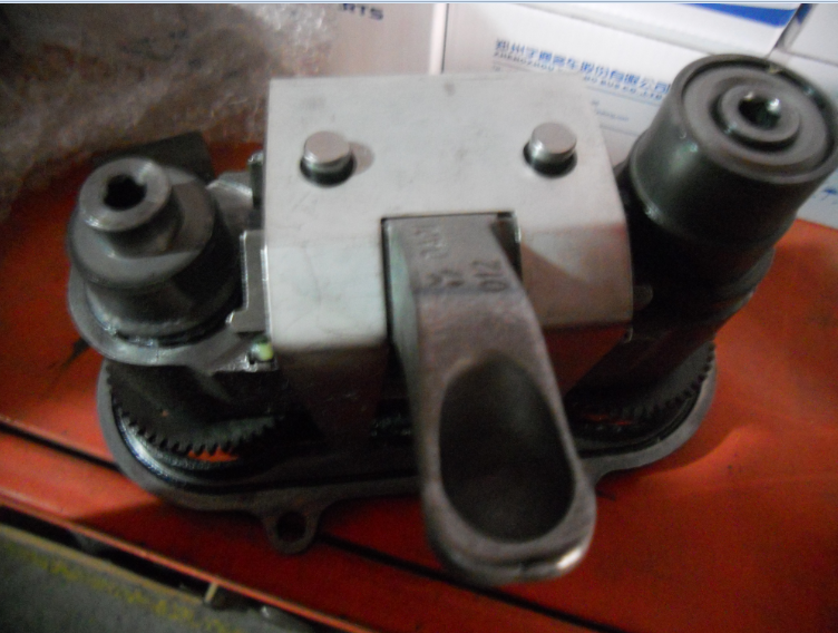 Clearance adjustment mechanism-2