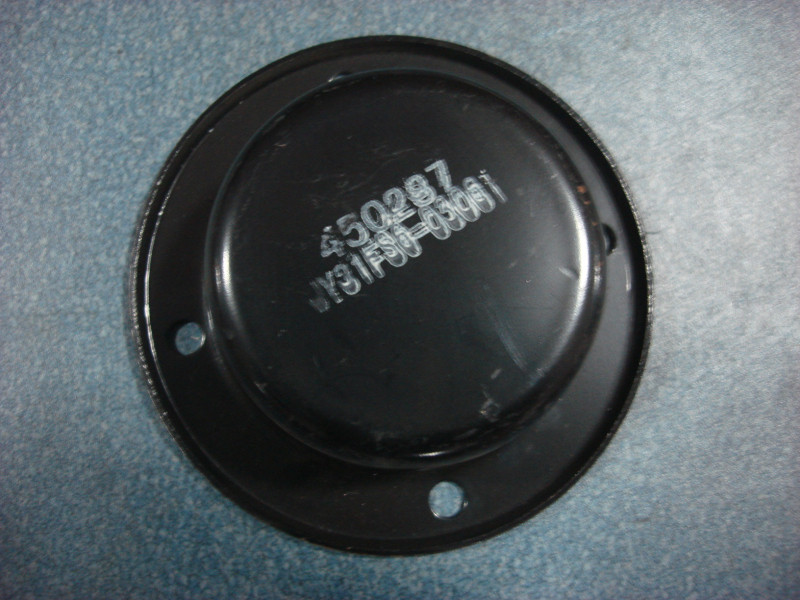 Front hub cover