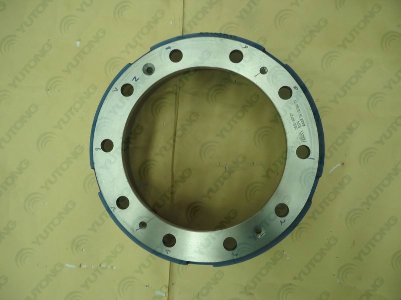 Передний тормозной барабан