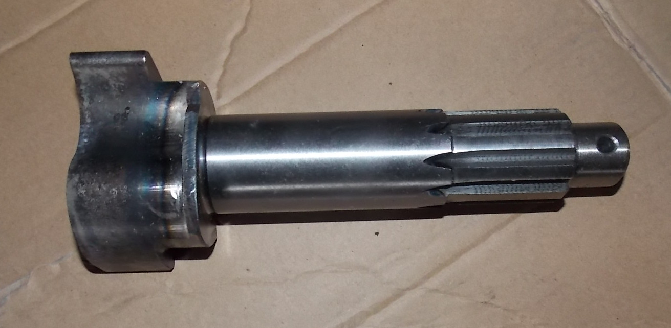 Front left camshaft; total length 213