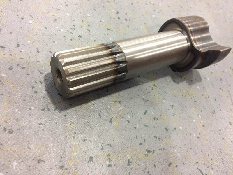 Front right camshaft (Φ35/Φ40*159/14/cluster)